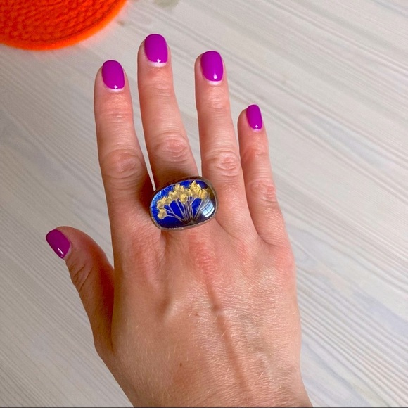 Wooden Ring - Picture 1 of 7